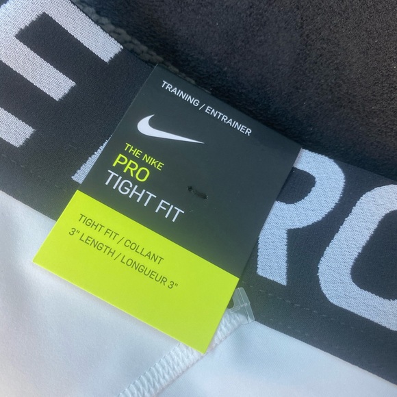 Nike pro shorts - Picture 3 of 4